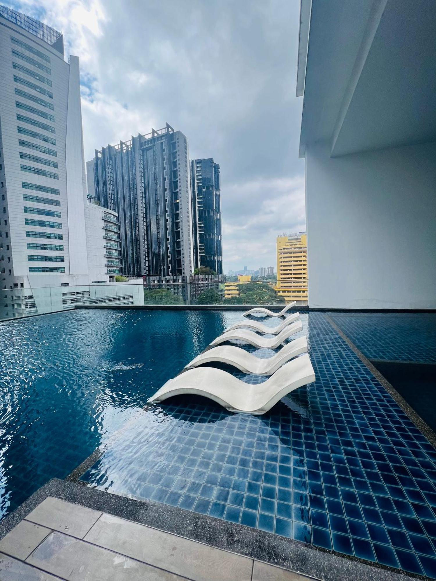 Reizz By D'amour Pangsapuri Kuala Lumpur