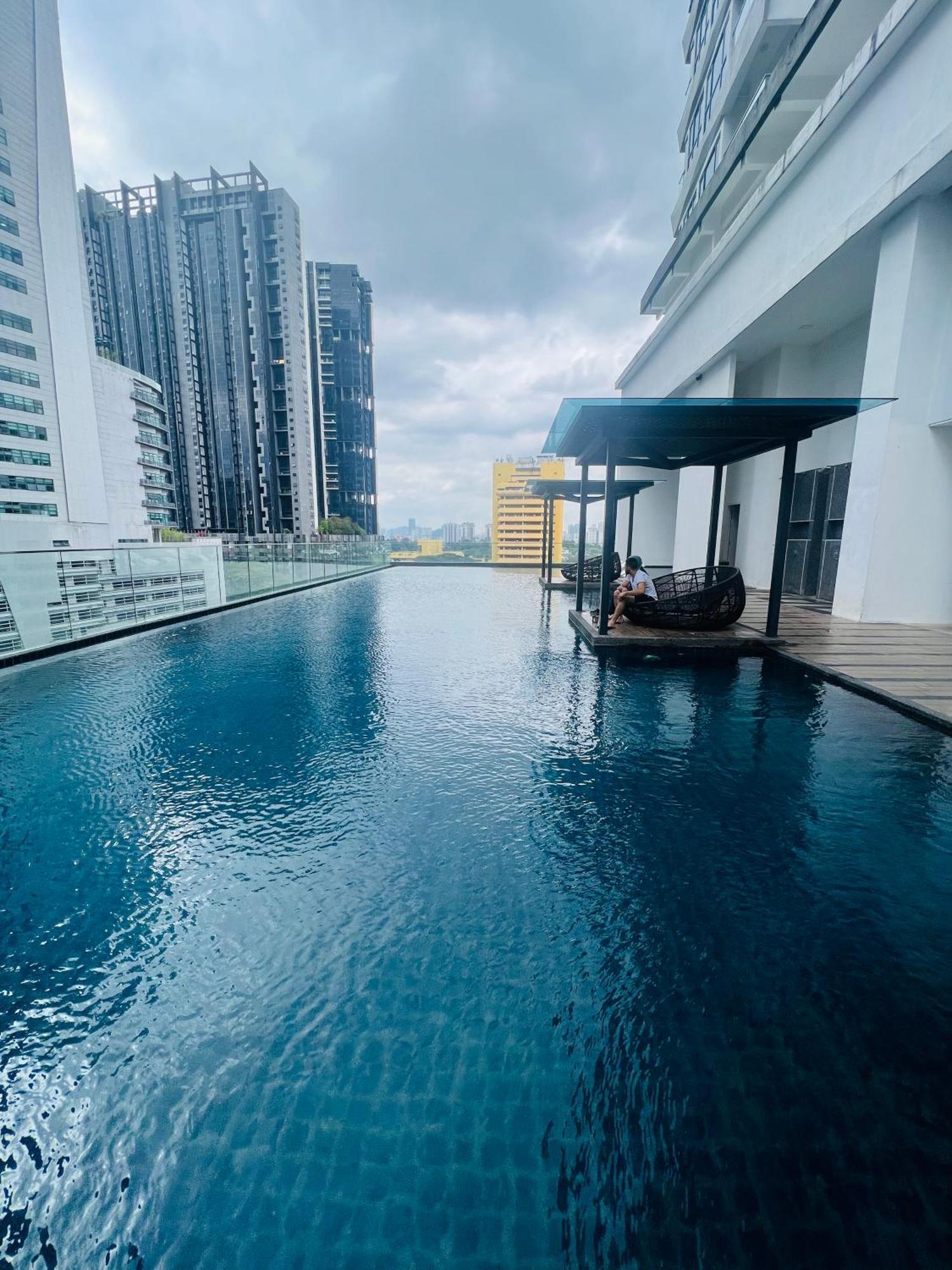 Reizz By D'amour * Kuala Lumpur
